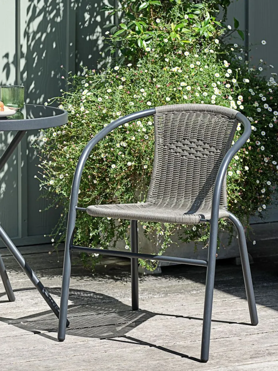 Sale GRENAASilla apilable GRENAA gris Sillas De Jardín