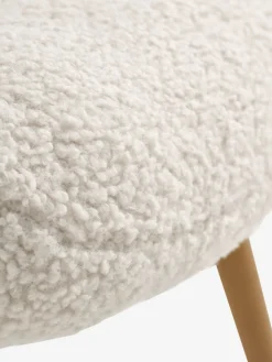 Online HUNDESTEDSillón HUNDESTED felpa blanco crudo/color roble natural Sillones