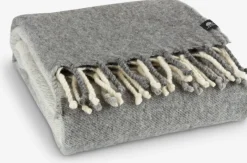 Hot LUNDKARSEManta de lana LUNDKARSE 130x170 gris/beis Mantas
