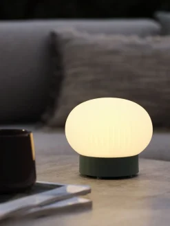 Hot STORFUGLLámpara de mesa recargable STORFUGL Ø15xA10cm verde oscuro Iluminación Exterior