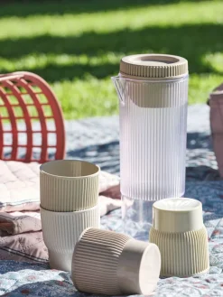 TJIMJarra TJIM 1,1 litros con 4 tazas Picnic